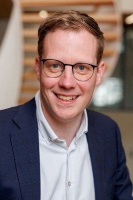 I. (Ivo) de Wolff