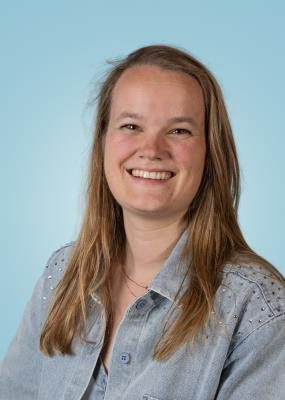 E.G.J. /Elke Peters