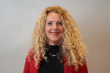 Karin van den Burg