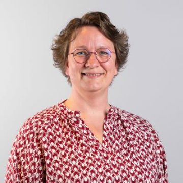 C.J. (Hanneke) Bruinsma