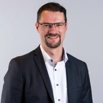 H. (Harm) van der Weijden