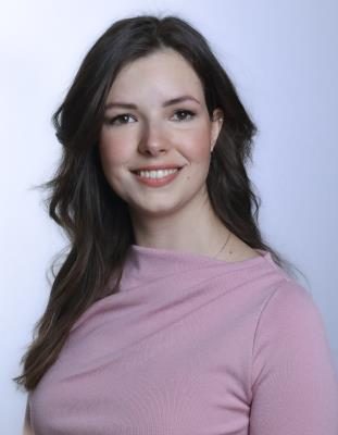 Steffie Manders