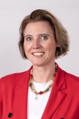 C.G. (Chantal) Brakus