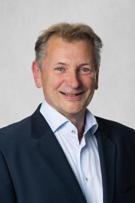 R. Nijsten