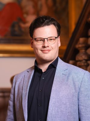 R. Veeman