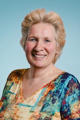 E. Mulder