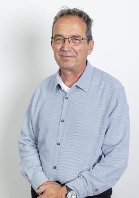 H. (Hans) Veldhuis