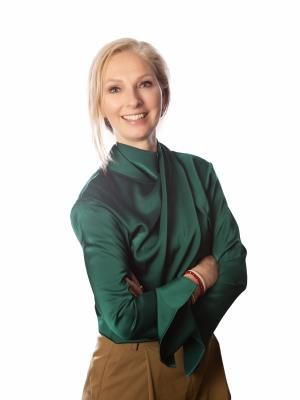 Esther Ruesen
