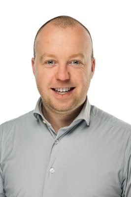 R. van de Vossenberg